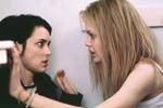 Lisa Rowe (Angelina Jolie) & Susanna Kaysen (Winona Ryder)