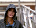 Gloria McNeary (Angelina Jolie)