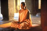 Lara Croft (Angelina Jolie) au Cambodge