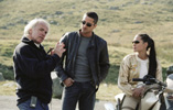 Angelina Jolie, Gerard Butler & Ian de Bont pendant le tournage
