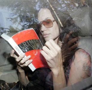 Angelina tatouage coordonn&eacute;es Cambodge, Ethiopie & Namibie
