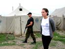 UNHCR - Angelina Jolie en Tch&eacute;tch&eacute;nie